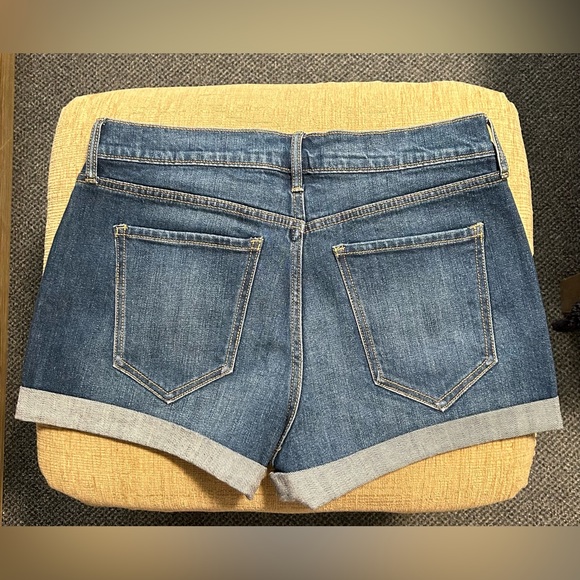Old Navy Boyfriend Denim Jean Shorts Size 4 - Picture 4 of 4